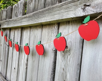 Apple garland, Wood apple banner, Fall decoration, Teacher banner, Classroom decor, Back to school decorations, Apple decor