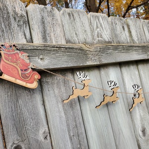 Santa Garland, Reindeer Garland, Christmas Garland, Holiday Banner, Mantel Decor, Fireplace Decor, Farmhouse Christmas Decor