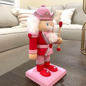 Gatuida Pink Nutcracker Soldier: 30cm Christmas Nutcracker Pink Wooden Ornament Puppet Nutcracker Figure Decor For Home Festival Party Xmas Decor