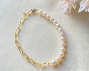 Pearl Chain Bracelet, Freshwater Pearls, Chunky Chain Pearl Bracelet, Layered Bracelet, Gift for Her, Bridal Jewelry, Dainty Bracelet