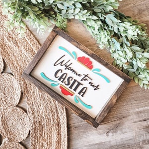 Bienvenidos a nuestra Casita, Letrero de Madera para el Hogar, Decoración Spanglish, Regalo de Inauguración de la Casa