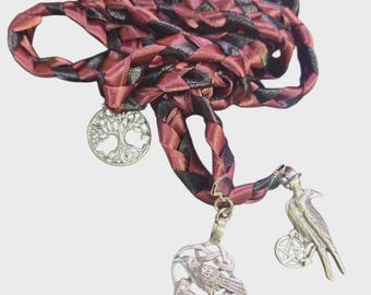 Divinity Braid Black Burgundy Celtic Ravens Norse 3 Charm V2 Wedding Handfasting Cord #Wedding #DivinityBraid #Handfasting