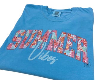 Saphire Summer Vibes T-Shirt: Tropical Beach Graphic Tee