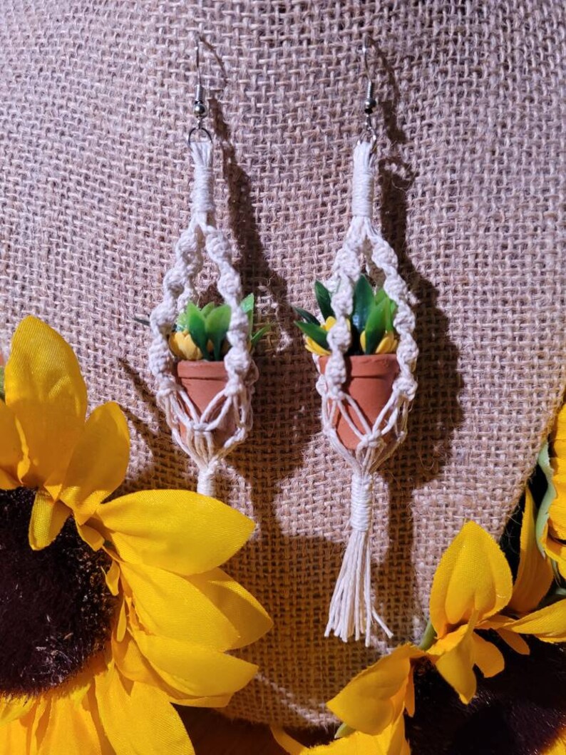 Hanging macrame mini plant hanger sunflower potted plant earrings