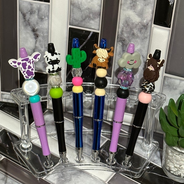 Pen Display Stand /Clear Acrylic Stand /  Easy to Transport / Bead Stand/ Stand for pens /Clear Acrylic / Pen holder /  Fun Crafty Pens