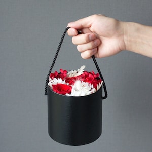 Preserved flowers Red and white box | VALENTINE&#39;S DAY | Eternal roses | Flower box | Forever Roses