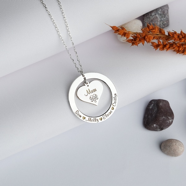 Family Name Necklace with Personalized Multiple Names - Perfect Heart Jewelry for Mom's Loves - Christmas gift for her