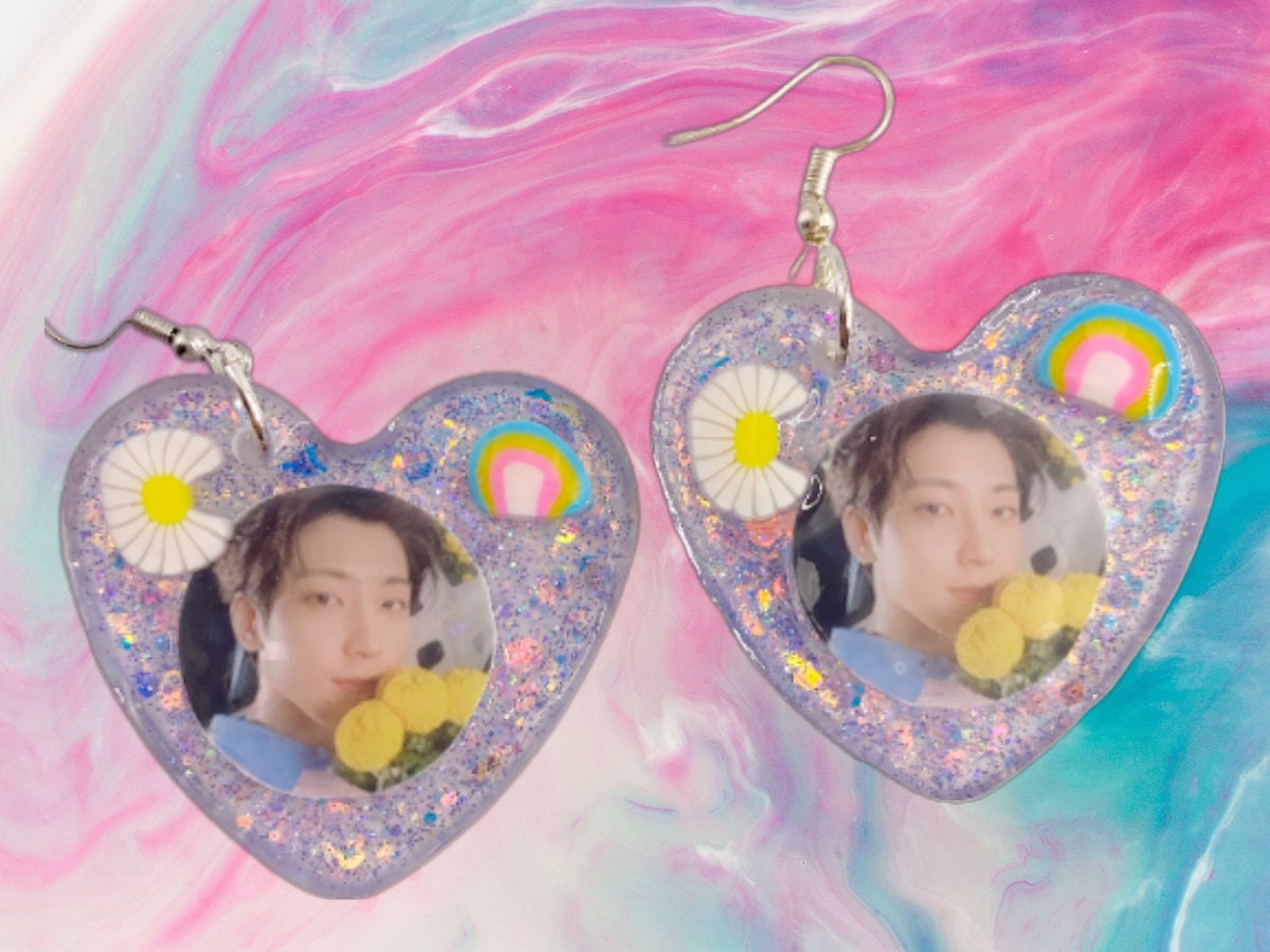 WONWOO Earrings | Seventeen | Carat