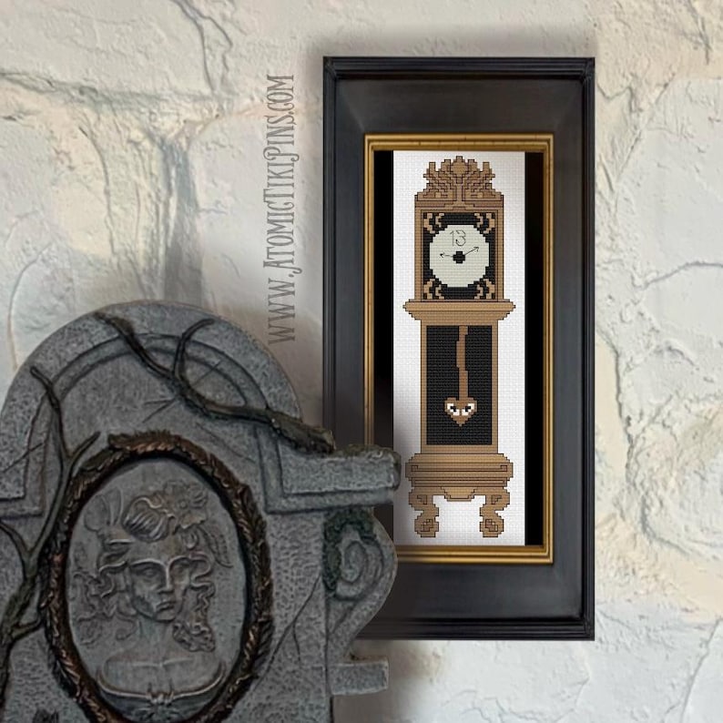 Cross Stitch Pattern: Haunted Clock - Etsy