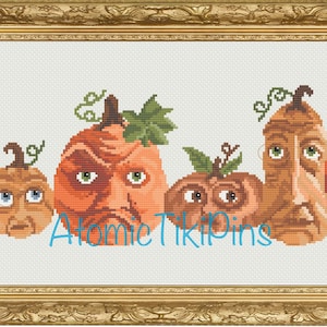 不機嫌そうなカボチャのハロウィンクロスステッチパターン