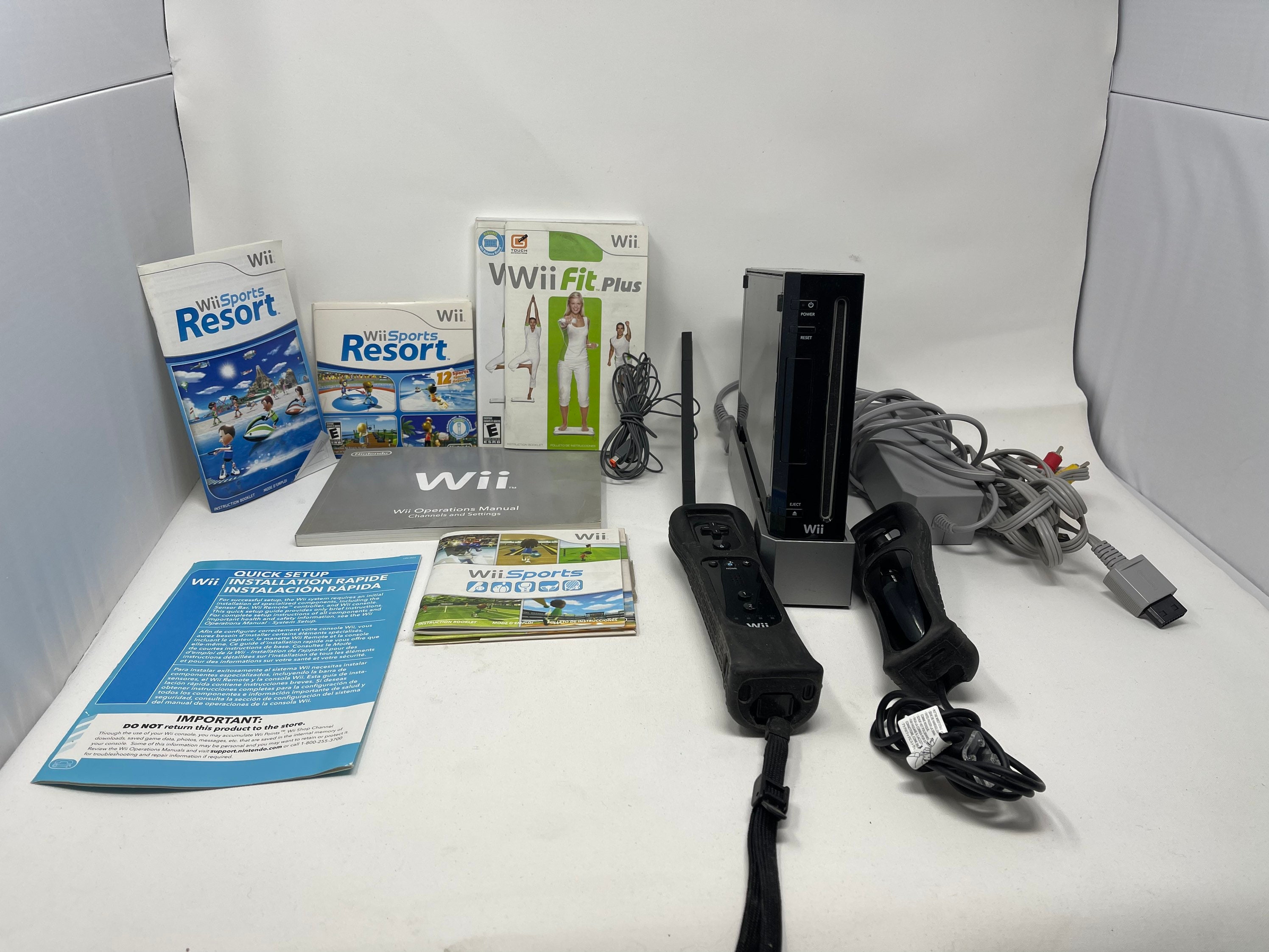 32gb Nintendo Wii U with whole collection of Wii U games!! for Sale in Las  Vegas, NV - OfferUp