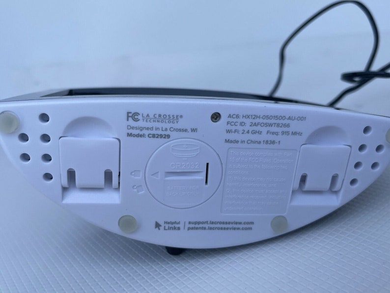 La Crosse Technology C82929 Wifi Projection Alarm Clock With