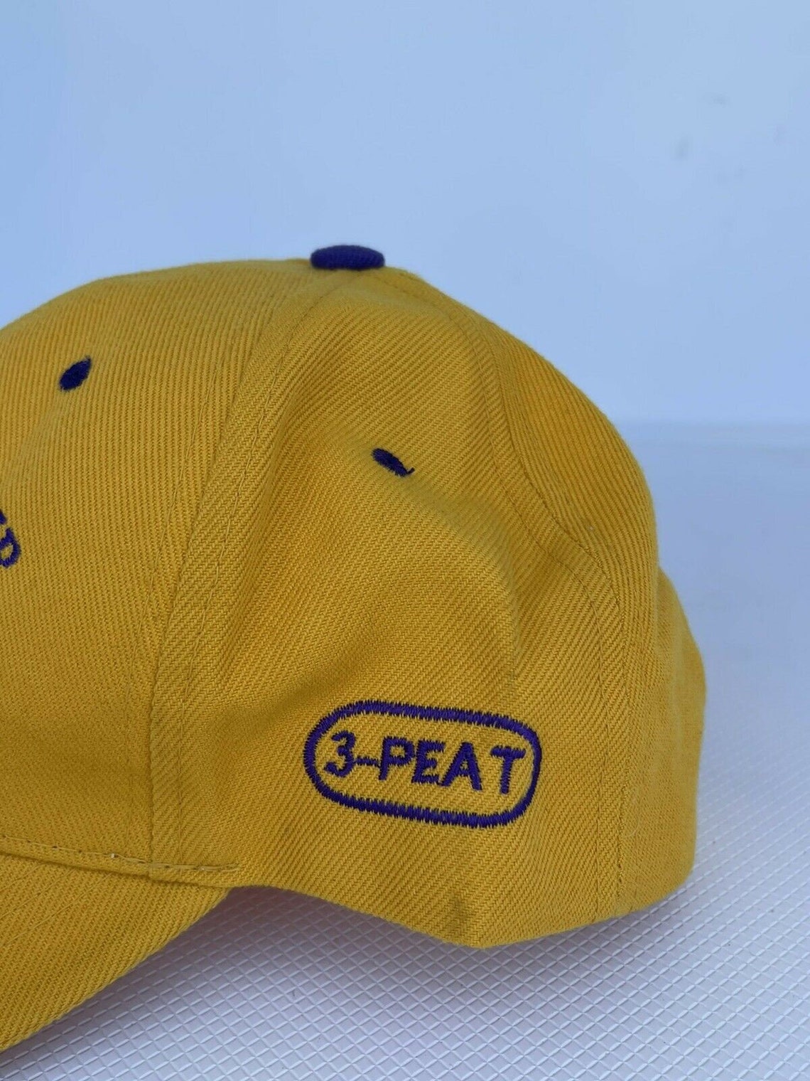 Los Angeles Lakers 3 Peat Championship Hat From 2002 B39 | Etsy