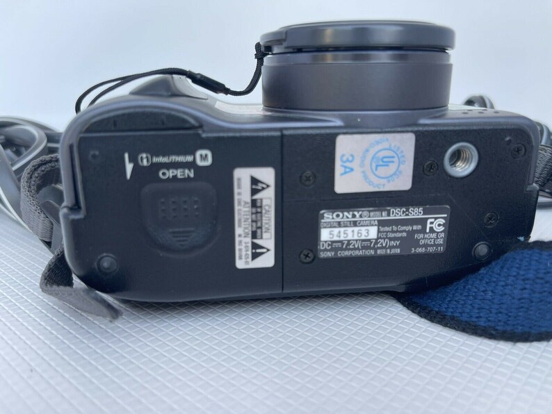 Sony Cybershot Carl Zeiss DSCS85 4.1MP Digital Camera Etsy