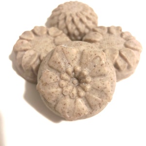 Lavender Sea Moss Soap/ Handcrafted Lavender Soap / Vegan Lavender Soap / Face and Body Soap