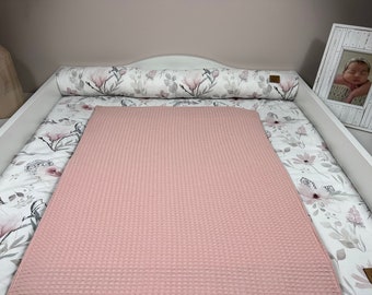 SET changing mat MAGNOLIA with head protection