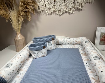 Changing mat set with little owl design, handmade changing mat, BÄRLI baby changing mat gift for newborns