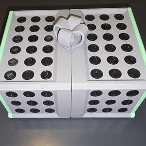 Die EXTREM nervige Kartenbox (296 Schrauben)