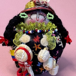 Recuerdo/Decoración y regalo cultural hecho a mano de Campesina Colombia