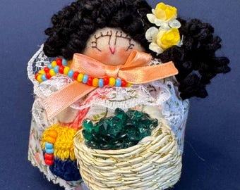 Emerald Green / Natural Precious Stones Colombian Paradise Beutiful traditions