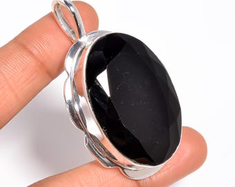 Black Gem Pendant* Black Pendant In Silver* Boho Style Blacked Pendant Necklace Jewelry* Handmade Black Gem Pendant* Gift For Wife/ Mom/ Her