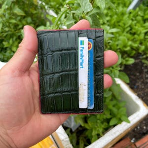 Tarjetero de piel de cocodrilo auténtica verde para tarjetas de crédito, tarjetero de visita, minibilletera minimalista de piel con ranuras para tarjetas y cierre de cremallera