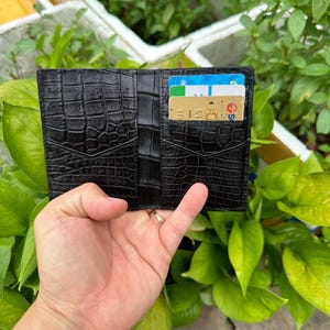 Schwarzer echter Alligatoor doppelseitiger Lederkartenhalter / schlanker Visitenkartenhalter Kartenetui / minimalistischer Kartenhalter handgefertigt