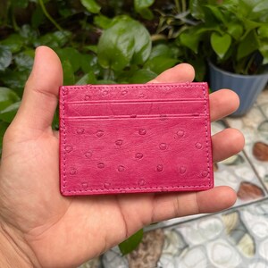 ROSA Porta carte di credito in vera pelle di struzzo / Porta biglietti da visita Porta carte Porta carte in pelle Mini minimalista RIFD per donna