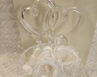 A Simplicity Vintage Wedding Cake Topper