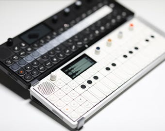 Teenage Engineering op-1※木製ケースのみ Teenage Engineering OP-1用の入出力アダプター「MONOLITH」と