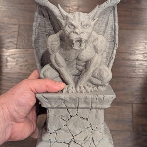 Gargoyle Statue - Gothic, great details, light weight - shelf, bookcase, desk or library decor