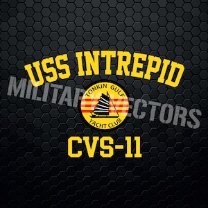Puede incluir: Diseño gráfico amarillo y negro con el texto "USS INTREPID" y "CVS-11". Un emblema circular dice "TONKIN GULF YACHT CLUB" con una ilustración de velero. El fondo es un patrón de panal negro.