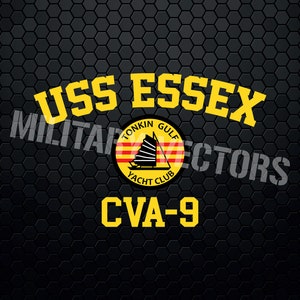 Puede incluir: Un logotipo amarillo y negro con el texto "USS ESSEX TONKIN GULF YACHT CLUB CVA-9". El logotipo presenta un círculo amarillo con una bandera roja y amarilla en su interior. La bandera tiene un barco blanco con una vela negra.
