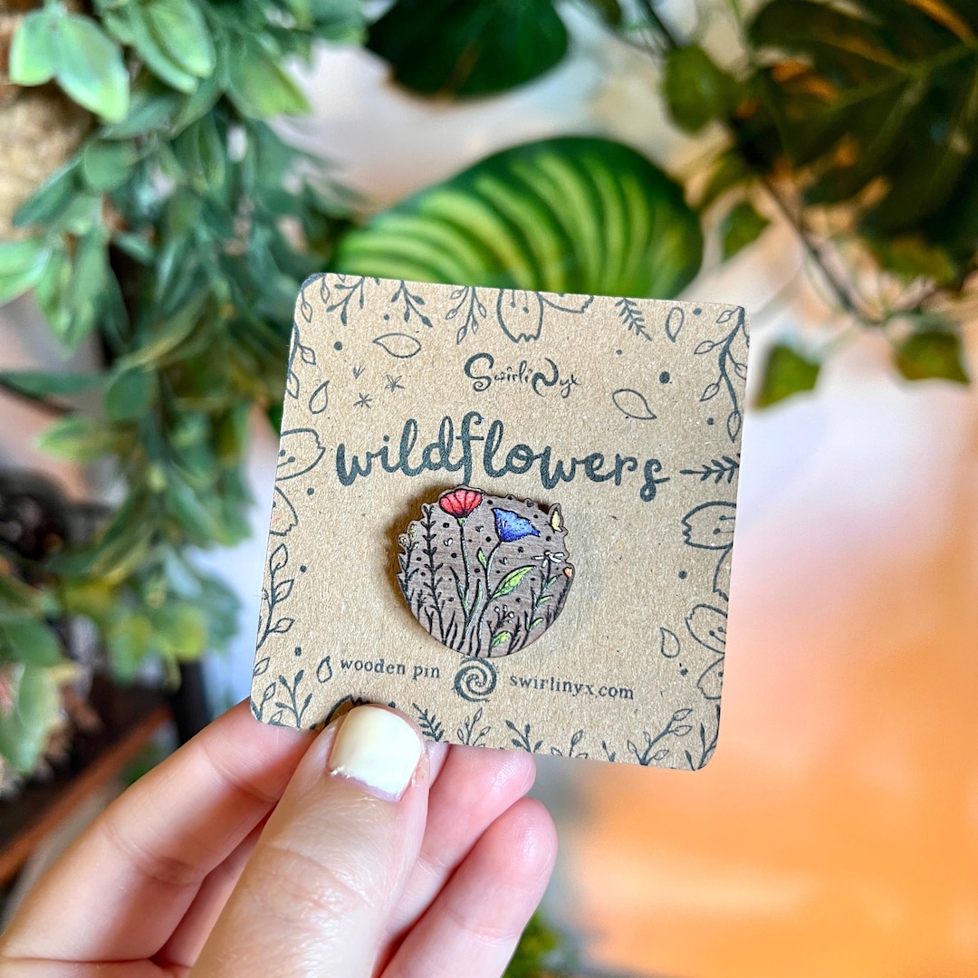 Floral Rustic Pin Wildflowers Wooden Pin, Flower Pin, Floral Badge, Wildflower Gift ...