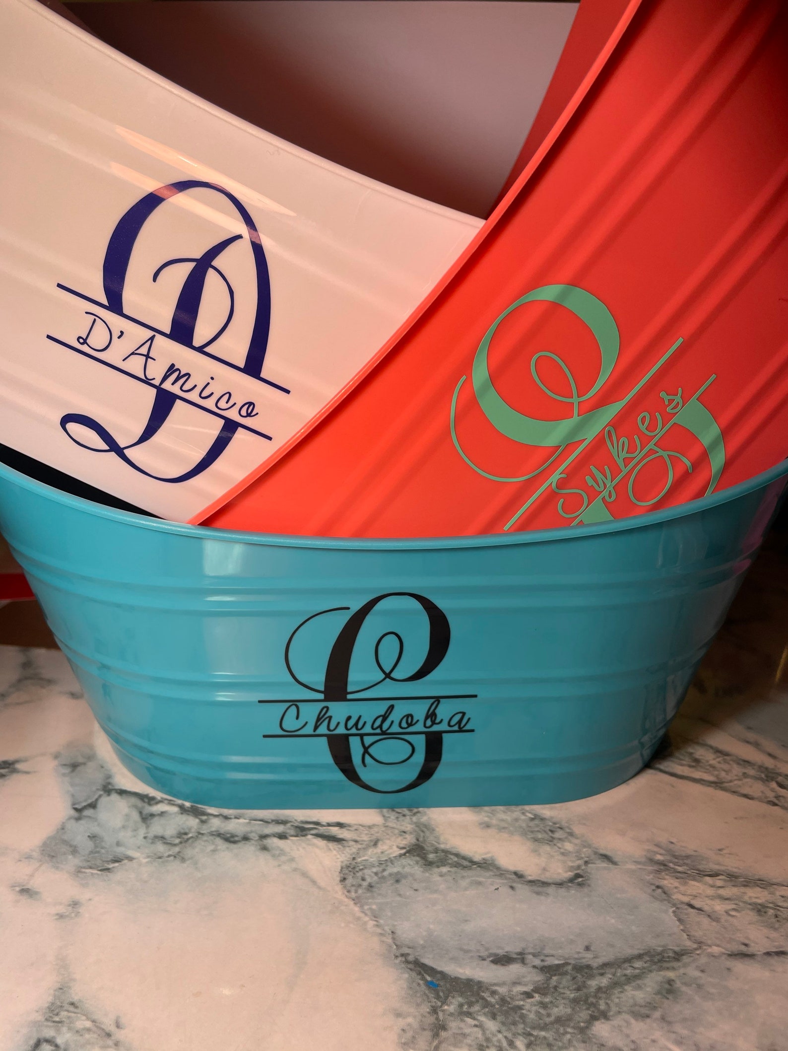 Cesta de almacenamiento de plástico personalizado / cubos | Etsy