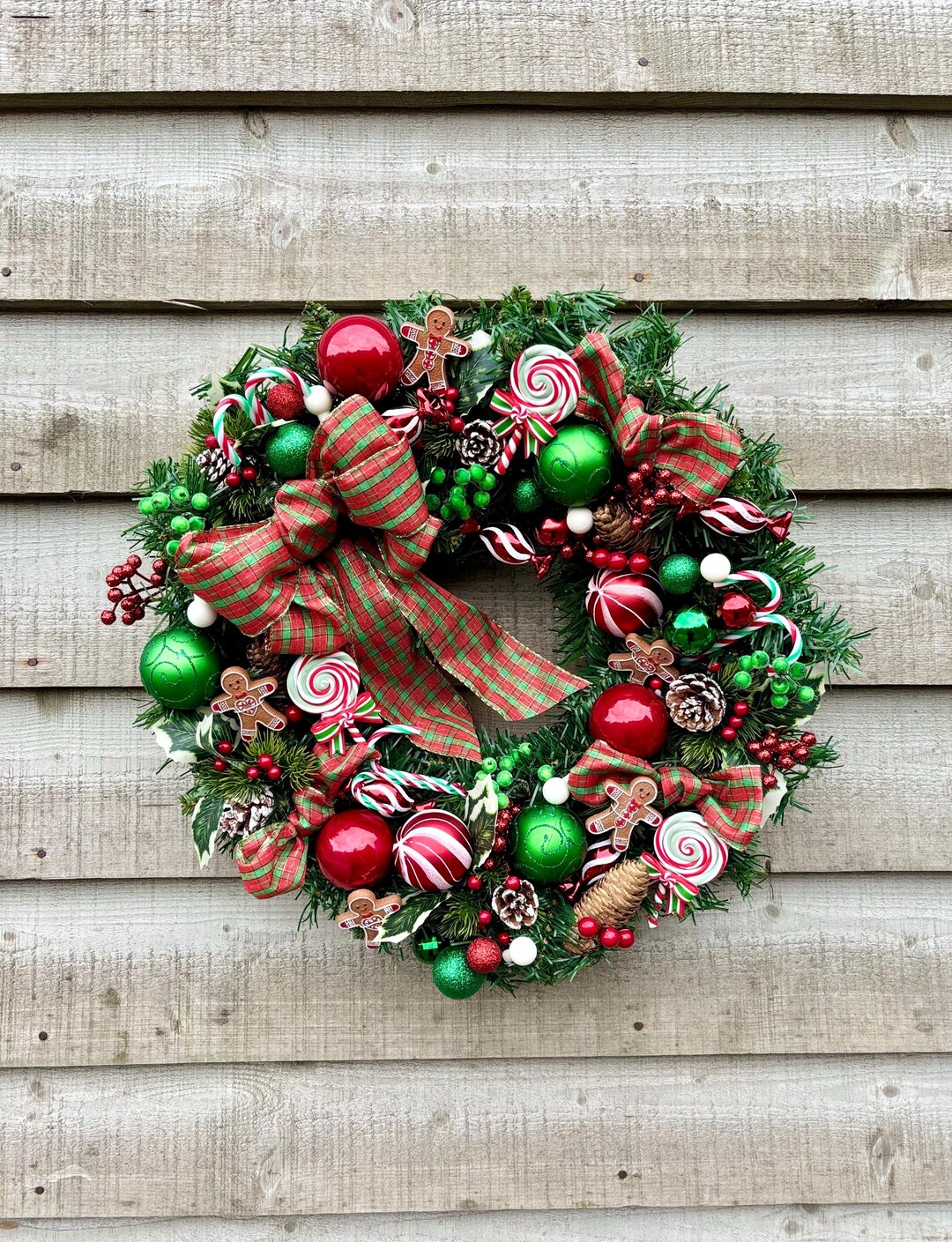 Gingerbread Man Christmas Wreath, Candy Cane Green Red & White ...
