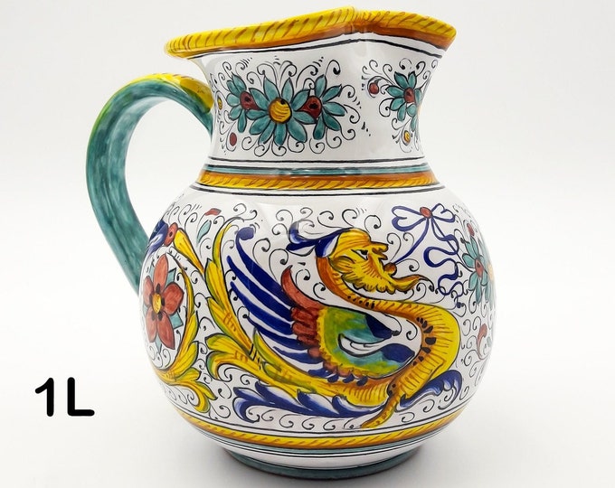 Jug - Pitcher decorated in Beautiful Raffaellesco 1L. Deruta artistic ceramic. Hand Painted. 100% MADE IN ITALY.