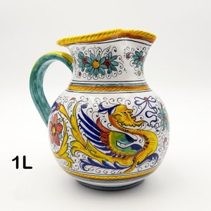 Jug - Pitcher decorated in Beautiful Raffaellesco 1L. Deruta artistic ceramic. Hand Painted. 100% MADE IN ITALY.