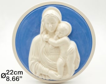 Madonna con Bambino Robbiana stile Della Robbia su Tondo H 22cm / 9". Ceramica artistica di Deruta dipinta a mano. MADE IN ITALY.