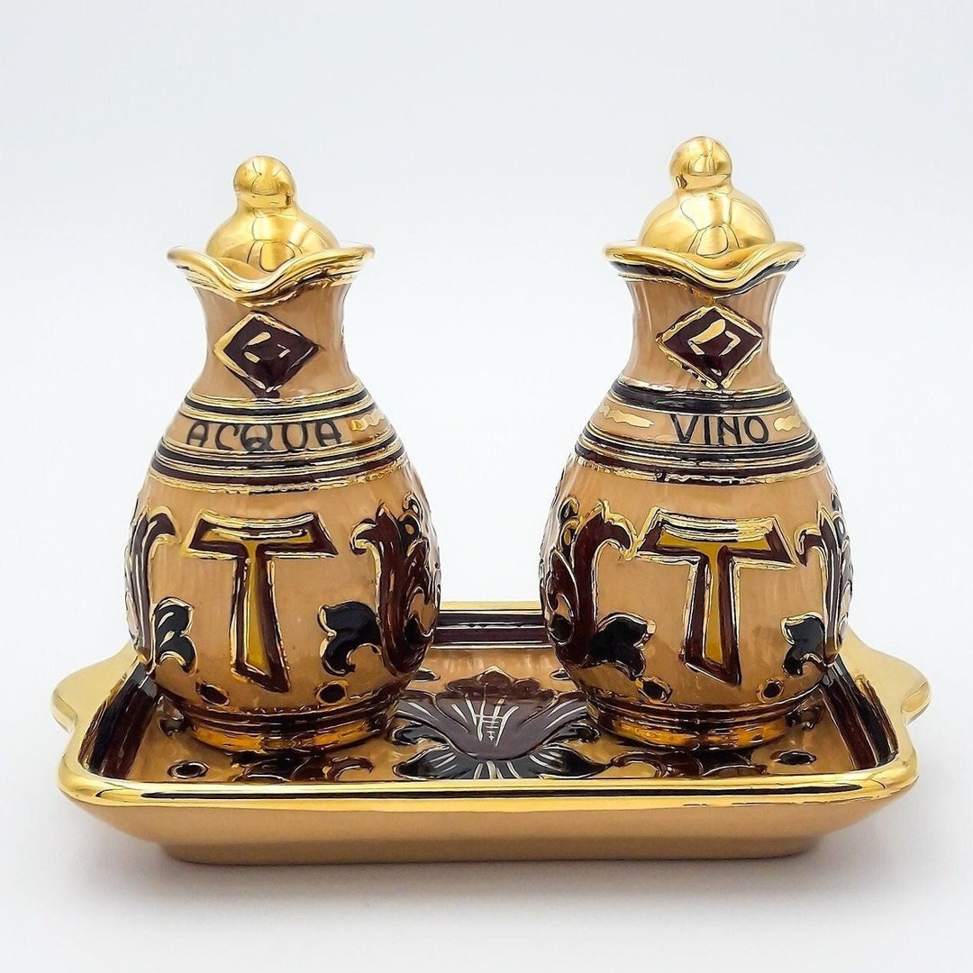 Water Wine Cruet Altar Set With Tray Decor Tau in Ricco Classic Deruta
