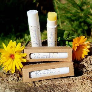 Organic lip balm “Knutschi”