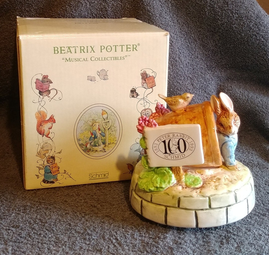 1993 Peter Rabbit 5" Musical Figurine by Beatrix Potter / Schmid ...