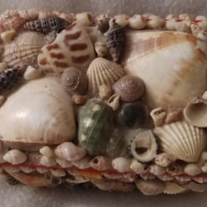Vintage Handmade Square Seashell & Red Felt Jewelry Trinket Keepsake Box - Gently Previously Loved Shape - FREE Shipping