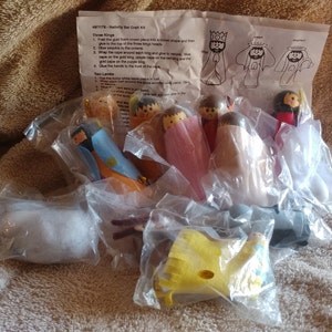 10 Piece Create Your Own DIY Wooden Nativity Scene - Just Add Glue - Instructions Included - NEVER Made - FREE Shipping