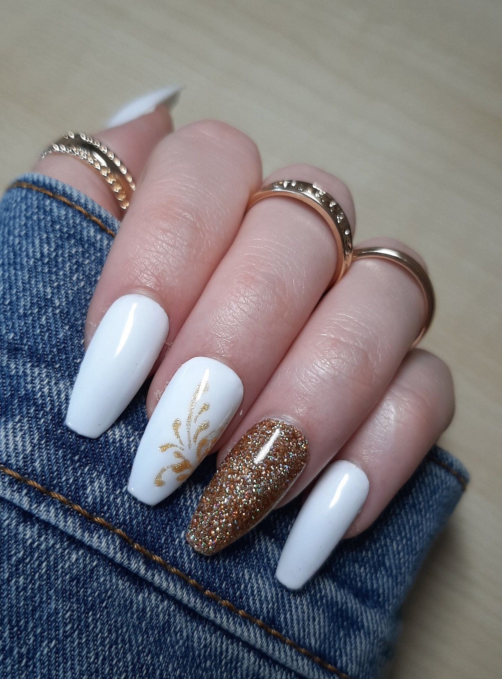 Handmade Press on Nails Custom White Gold Glitter Elegant - Etsy Handmade Press on Nails Custom White Gold Glitter Elegant - Etsy