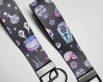 Emo Faux Leather Wristlet Keychain: Glittery Black Design