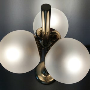 Atomic Brass Table Lamp by Kaiser Leuchten