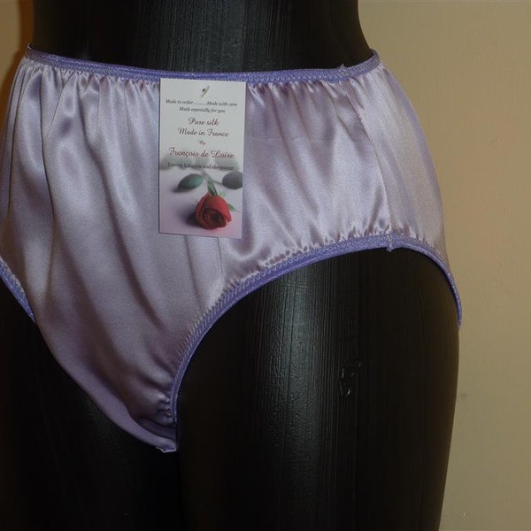 Culotte femme en satin lilas