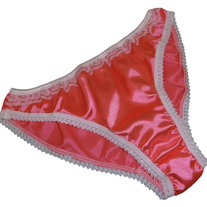 Laag uitgesneden panty van glanzend satijn en kant, damesbikinislip, Frans slipje, lingerie handgemaakt in Frankrijk, sexy lingeriecadeau, lady sissy panties