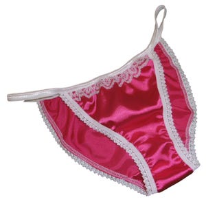 Felroze satijnen tangaslipje – glanzende laagbouw bikinislip, Franse handgemaakte lingerie, vrouwelijk ondergoed cadeau voor haar sissy knickers